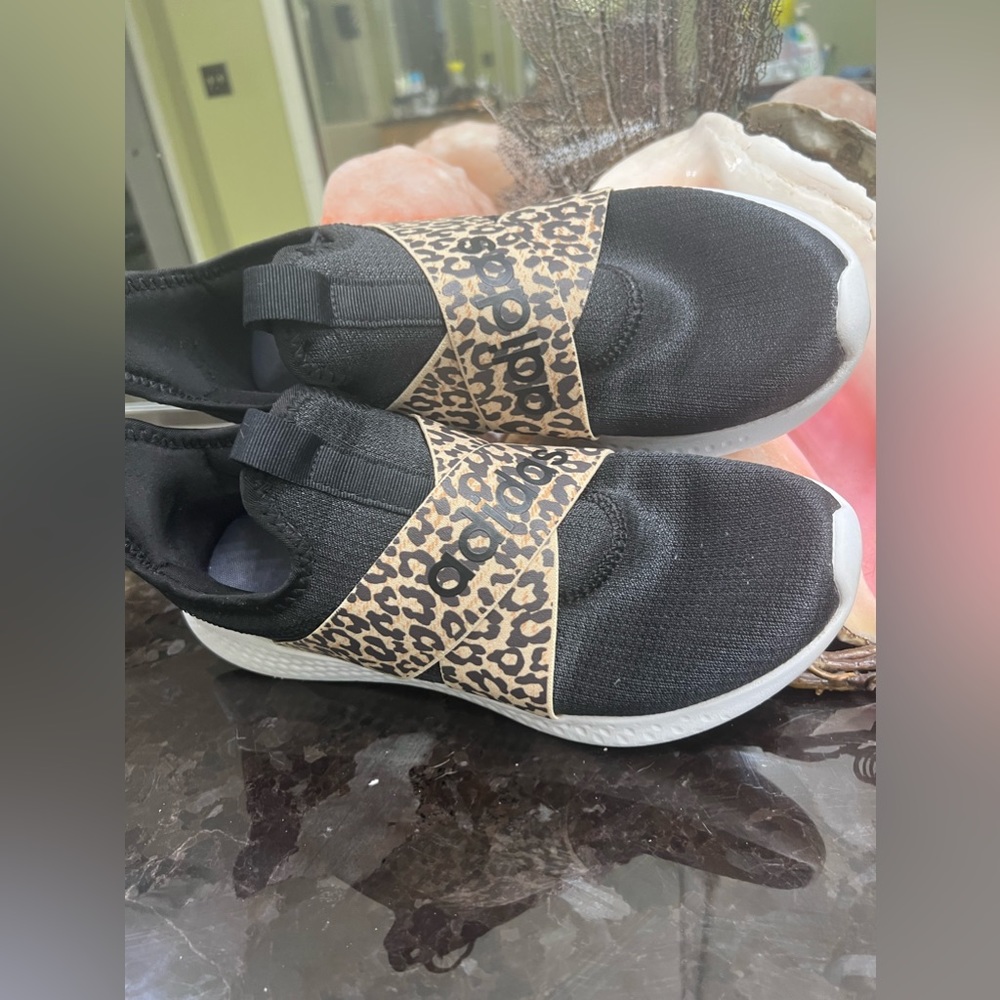 $35 SO NICE!!! WOMEN'S ADIDAS PUREMOTION ADAPT SLIP-ON SNEAKERS SZ 9 - Picture 6 of 8